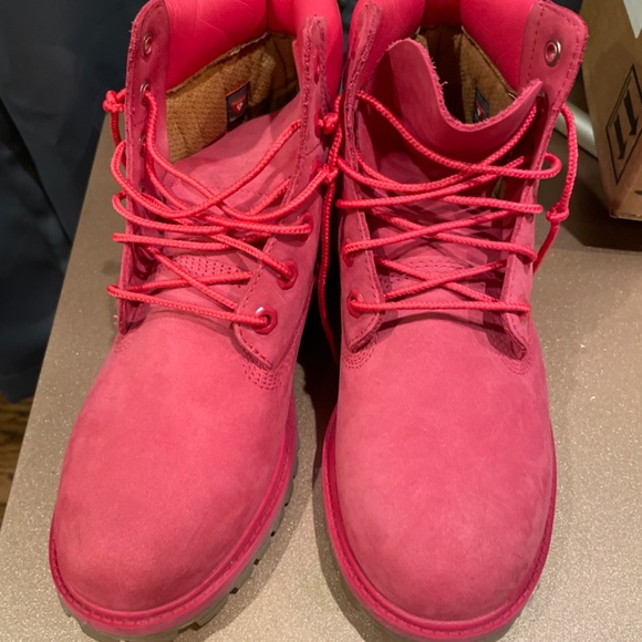 Timberlands - Picture 2 of 3